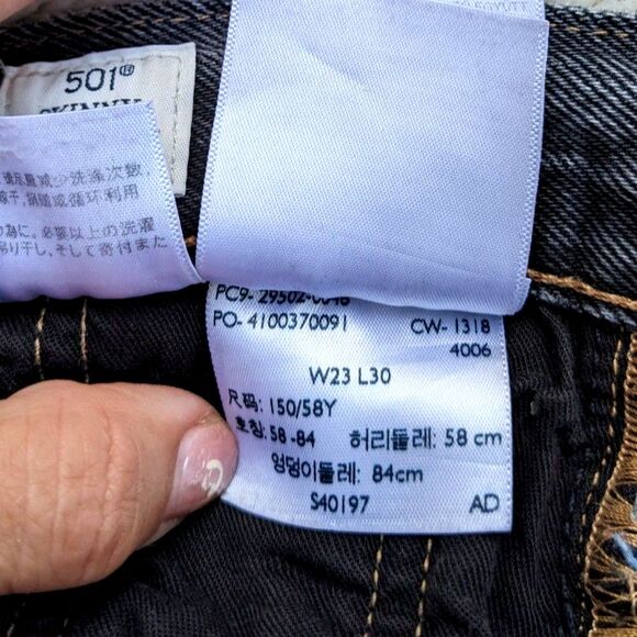 Levi's "Made & Crafted" 501S "Black Fog" Raw Hem SELVEDGE Button Fly Jeans 23/30 - Picture 10 of 12